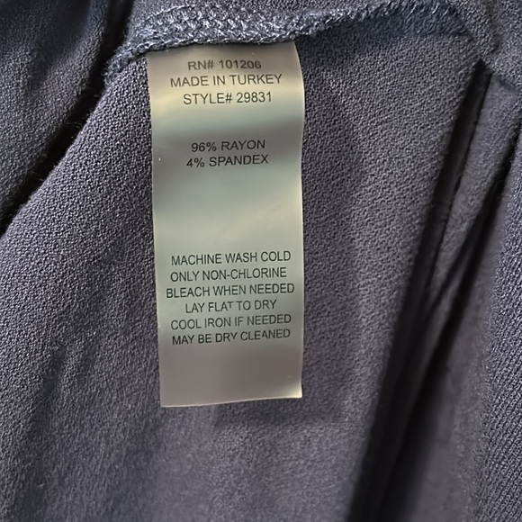 Dark blue dress - Picture 5 of 6